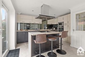 Photo 11- click for photo gallery